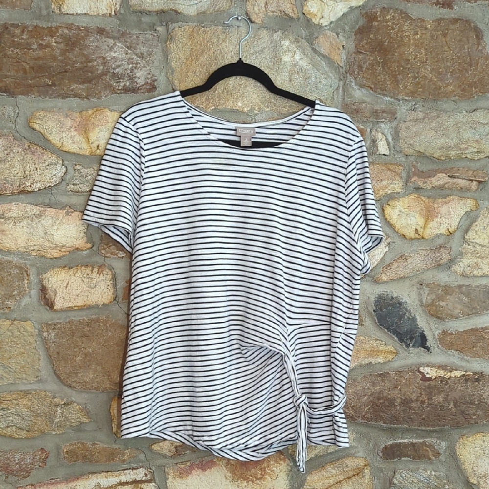 Chico's Black and White Striped Short Sleeve Top